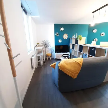 Charmant Studio Proche Centre, Gare , Et Aeroport.